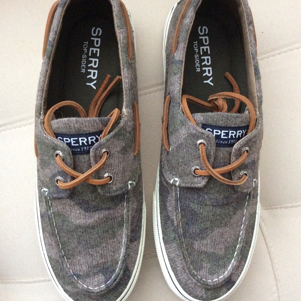 “NIB” Sperry Men’s Boat Shoe